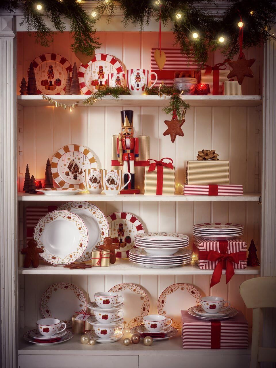 hutschenreuther-christmas-love-kaffeeset-18-teilig-kombi-porzellan-rot image 3