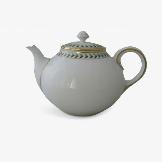 augarten-teekanne-schubert-myrtenbl-ttchen-dekor-mit-goldenen-b-ndern-wiener-por image 1