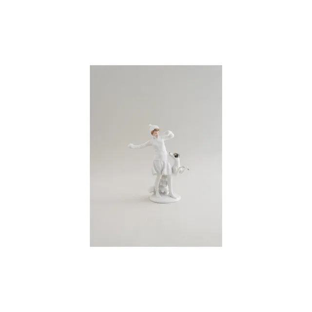 augarten-figur-schneeballwerferin image 1
