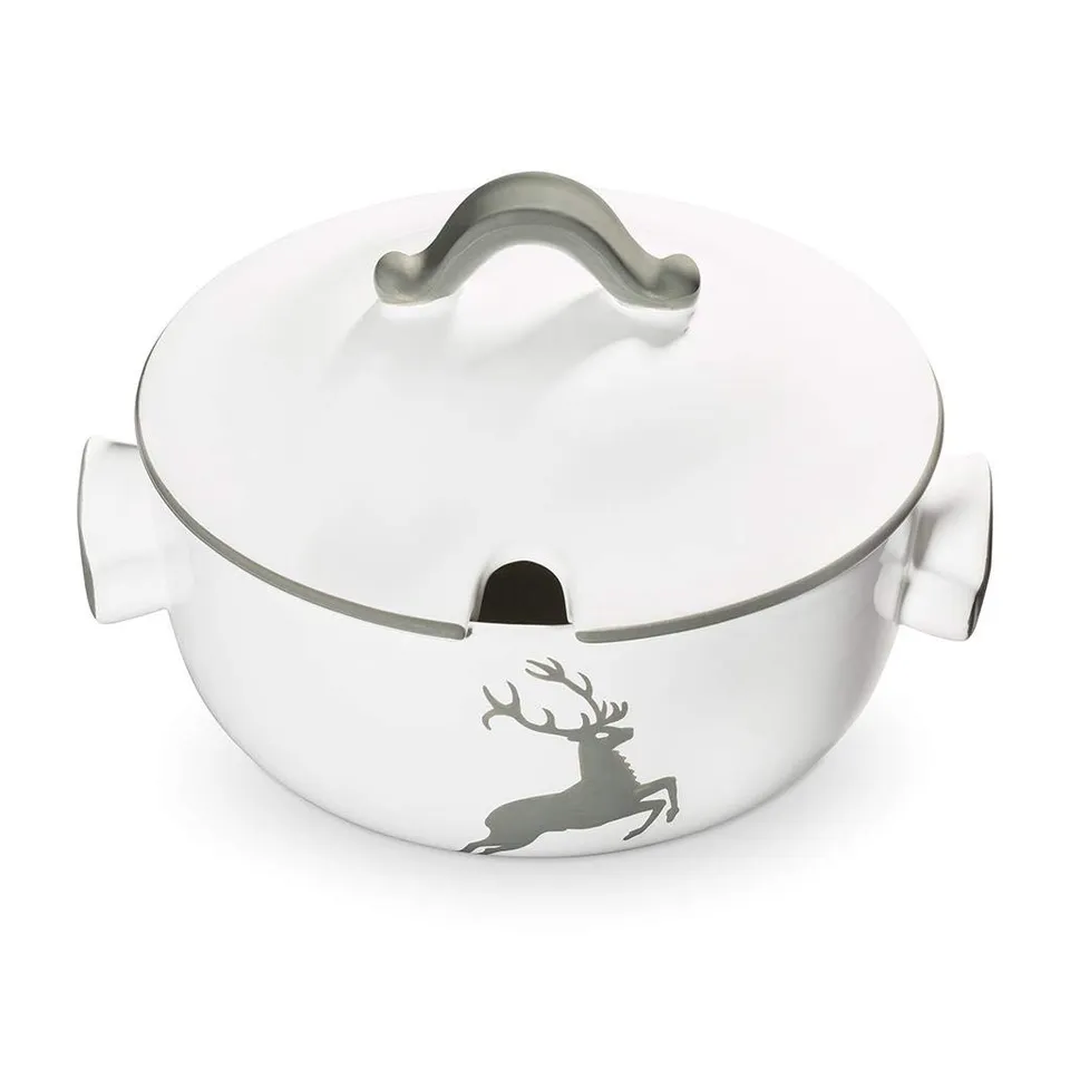 gmundner-keramik-suppentopf-glatt-2-liter-grauer-hirsch-handgemacht-in-sterreich image 1