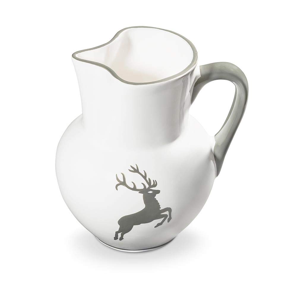 gmundner-keramik-krug-wiener-form-1-5-liter-grauer-hirsch-handgemacht-in-sterrei image 1