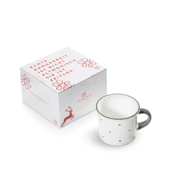 gmundner-keramik-herzerl-grau-kaffeeh3ce4ferl-glatt-0-24-liter-im-geschenkkarton image 1