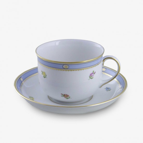 augarten-kaffeetasse-schubert-dekor-streublumen-mit-goldenen-sternen image 1