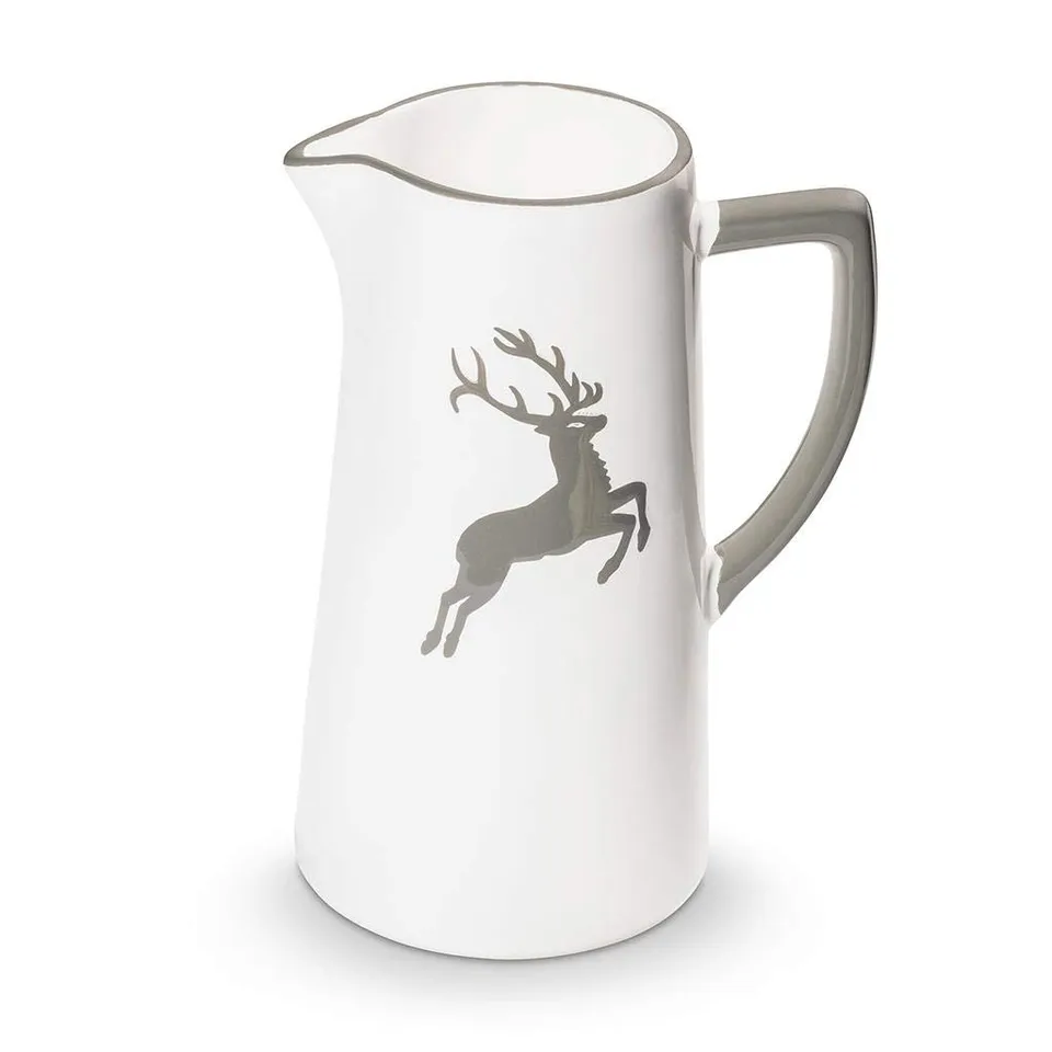 gmundner-keramik-grauer-hirsch-wasserkrug-1-2-liter-handgemacht-in-sterreich image 1