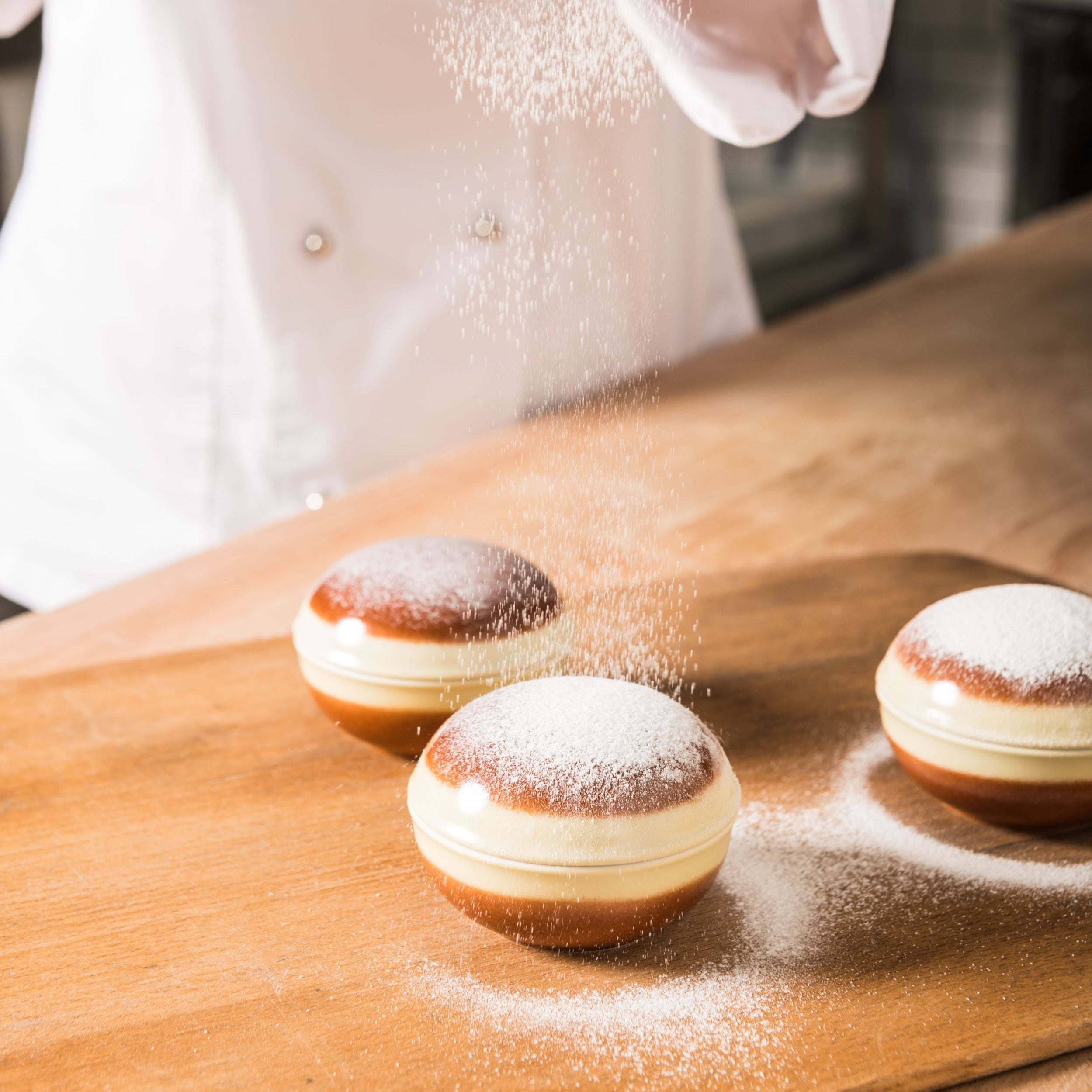 augarten-krapfen-dose-gro-schubert image 3