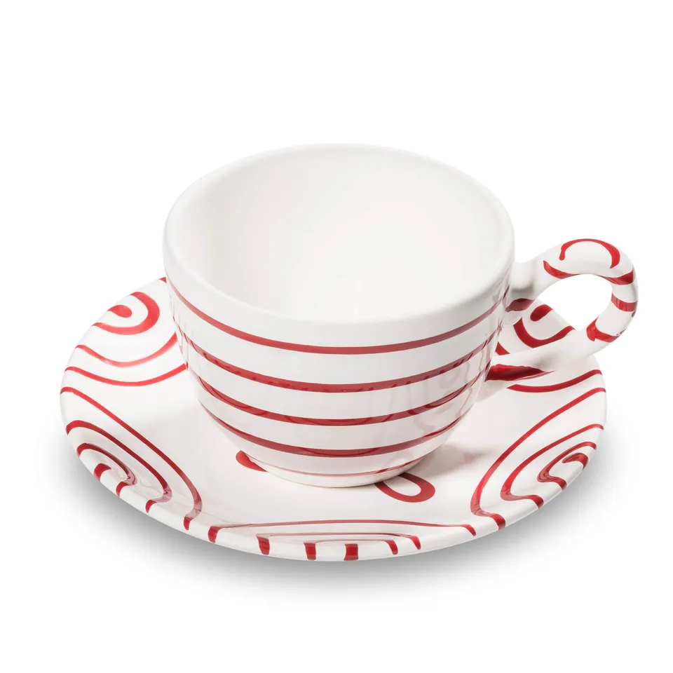 gmundner-keramik-kaffeetasse-mit-unterteller-2-teiliges-set-rotgeflammt-handgema image 1