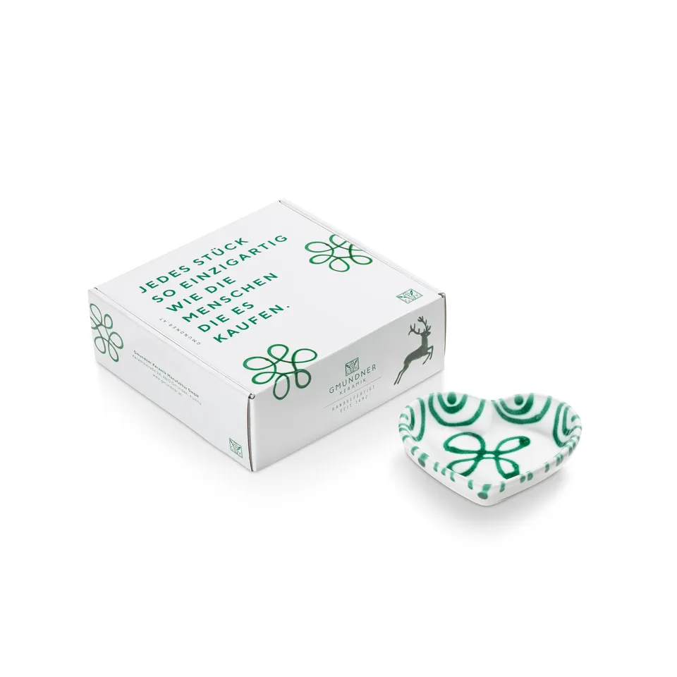 gmundner-keramik-gr-6ngeflammt-herzschale-l-10-cm-im-geschenkkarton-6-handgemach image 1