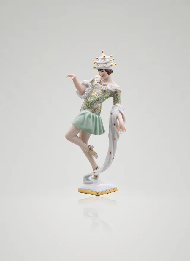 augarten-porzellanfigur-schlagobers-ballettfigur-nach-richard-strauss image 1