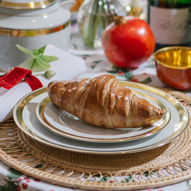 augarten-croissant-dose-handbemalte-porzellandose-als-tischdekoration-und-aufbew image 3
